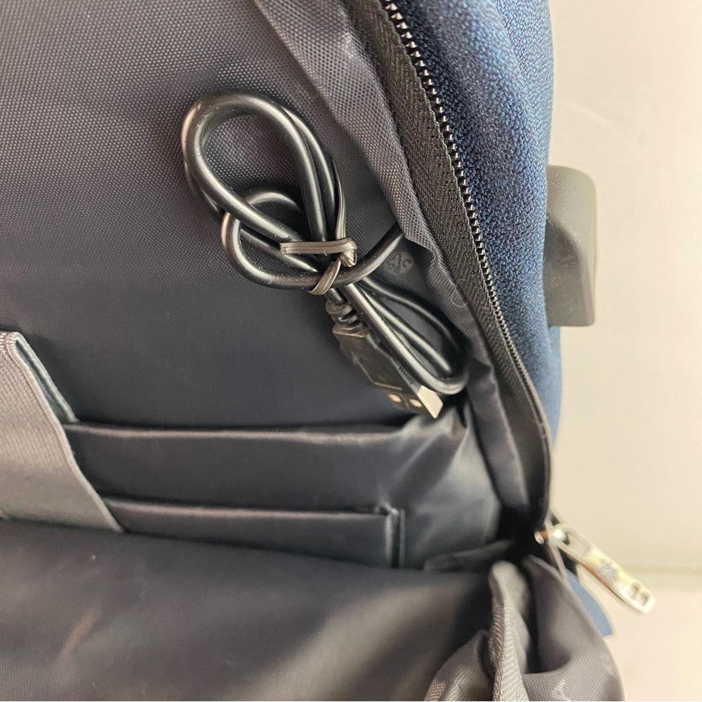 Oulanshi School Business Laptop Backpack with USB Charging Port - Picture 9 of 17